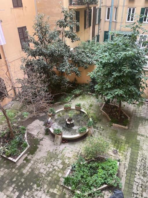 Cozy Apartment Near The Colosseum Roma Ngoại thất bức ảnh